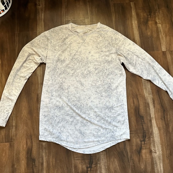 Young LA Size Large Long Sleeve Men - Picture 1 of 3